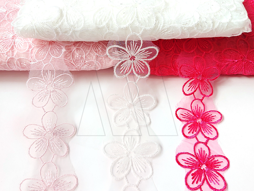 GALON ORGANZA BORDADO MARGARITA 4CM X 15YDS APROX