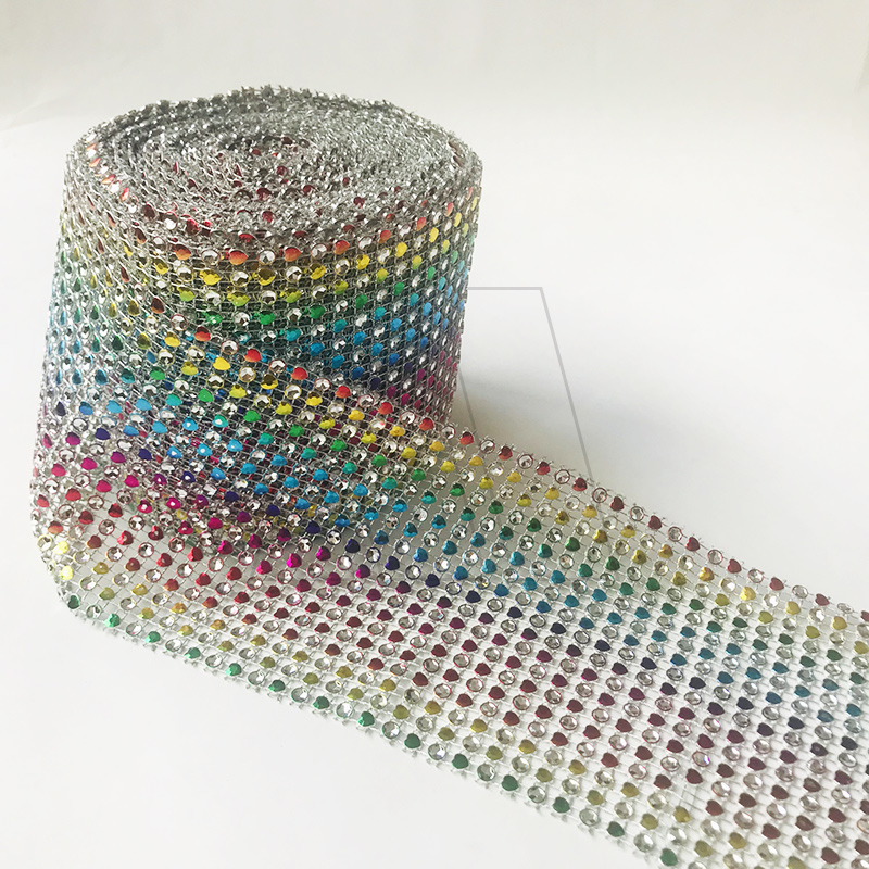 GALON FALSO STRASS MINI CORAZON MULTICOLOR 115MM X 10YDS