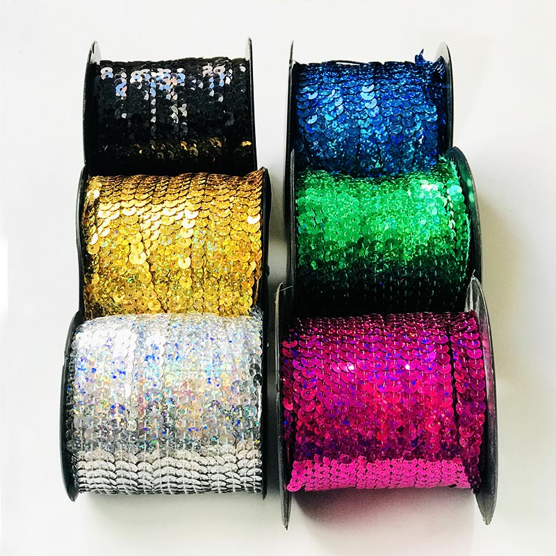 HILO DE LENTEJUELAS METALIZADAS LASER 6MM X 90YDS