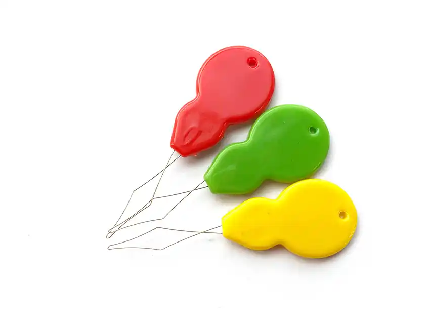 ENHEBRADORES PLASTICOS X 30UN