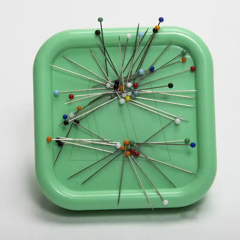 ALFILETERO MAGNETICO EN CAJA