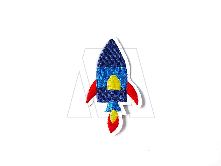 APLIQUE BORDADO TERMOAD COHETE 7CM X 4CM X 4UN