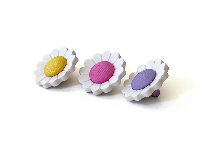 BOTON NYLON CON PIE MARGARITA T28