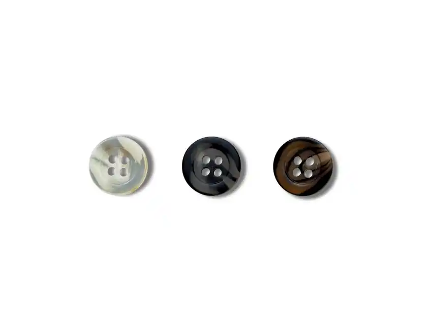 BOTON POLIESTER SIENNA MATE T24