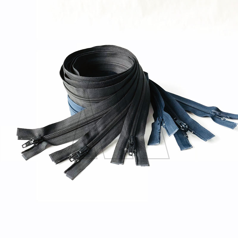 CIERRE NYLON DESMONTABLE CAJA METAL YKK 60CM