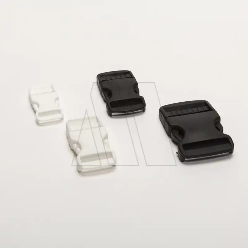 HEBILLA PLASTICA MOCHILERA PASE 25MM