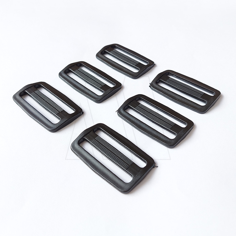 PASADOR PLASTICO DOBLE P/CINTA MOCHILERA 50MM