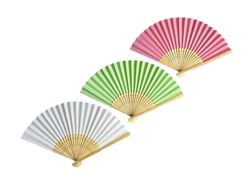ABANICO DE PAPEL CON TIRAS DE BAMBU SURTIDOS 21CM X 32CM