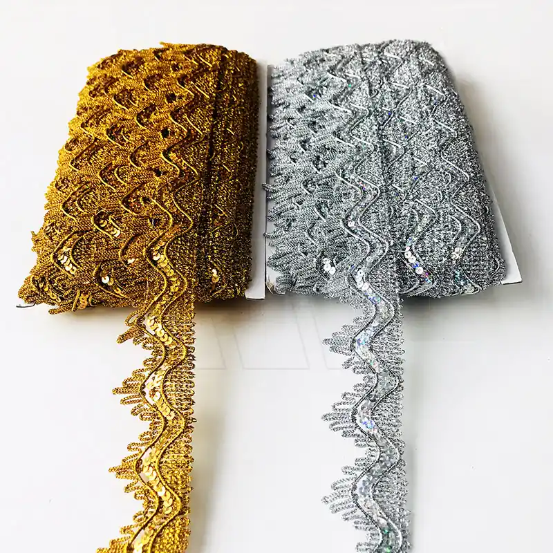 GALON C/LENTEJUELAS Y FLECOS ORO-PLATA 4CM X 18,28MTS