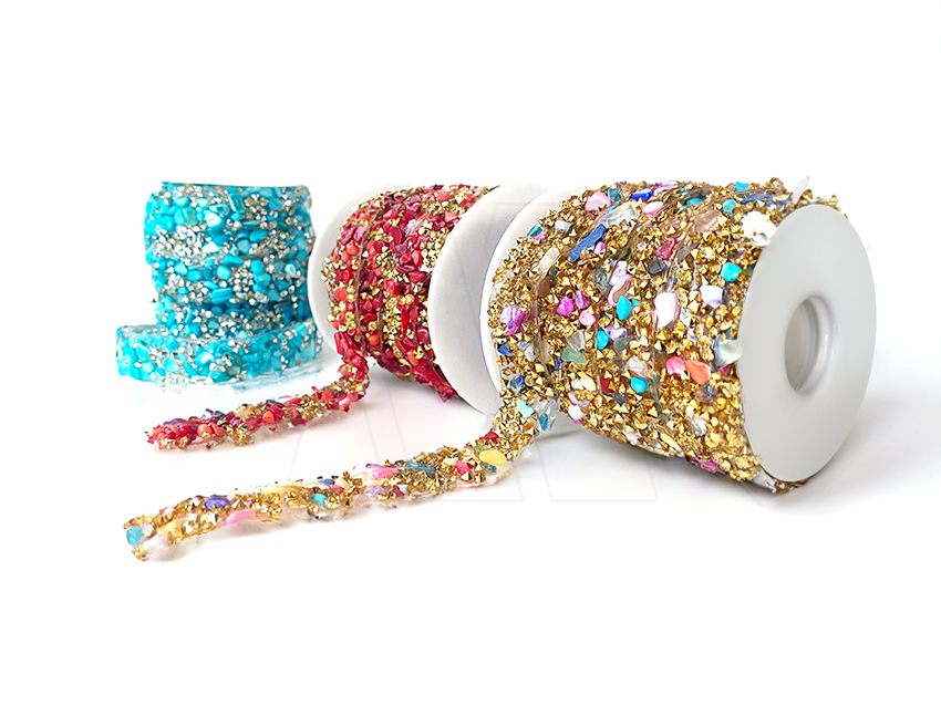 GALON TERMOADHESIVO PIEDRAS CON STRASS HOT TRANSFER 15MM X 5YDS