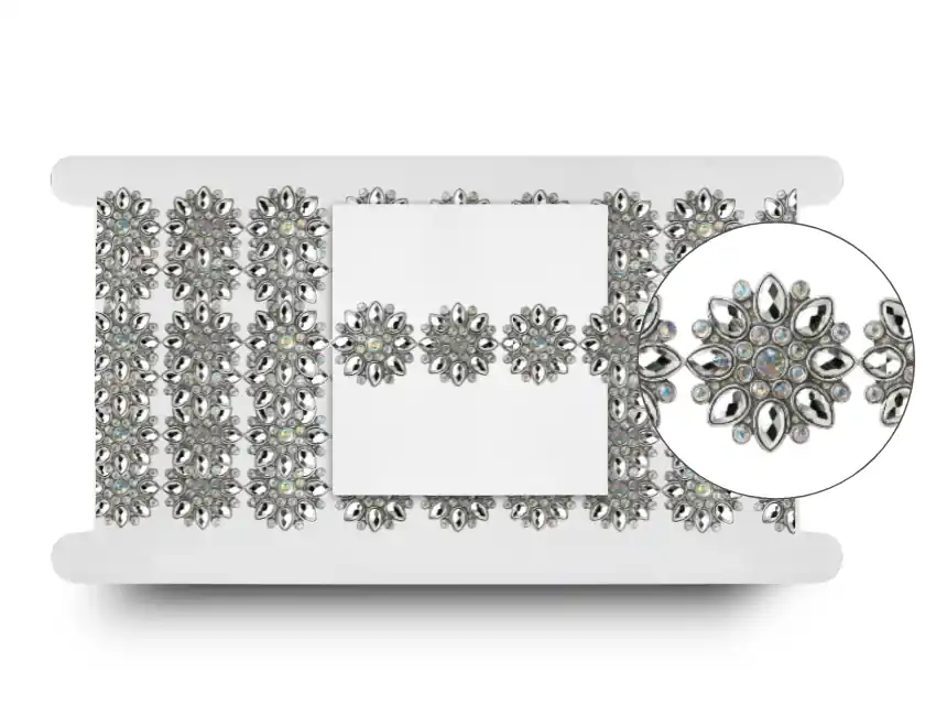 GALON PLASTICO CON BRILLO 2,7CM X 5YDS