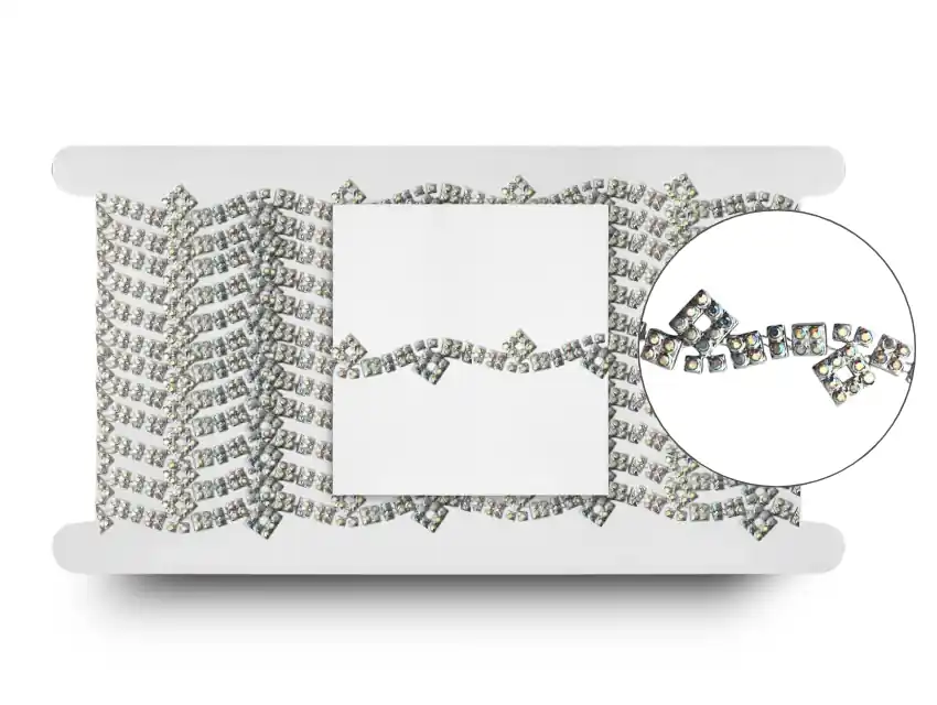 GALON PLASTICO CON STRASS 1,8CM X 5YDS