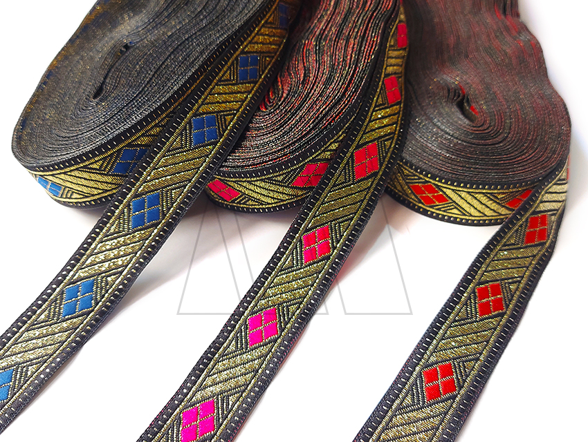 GALON TEJIDO C/LUREX DORADO ROMBOS COLORES 20MM X 25YDS APROX