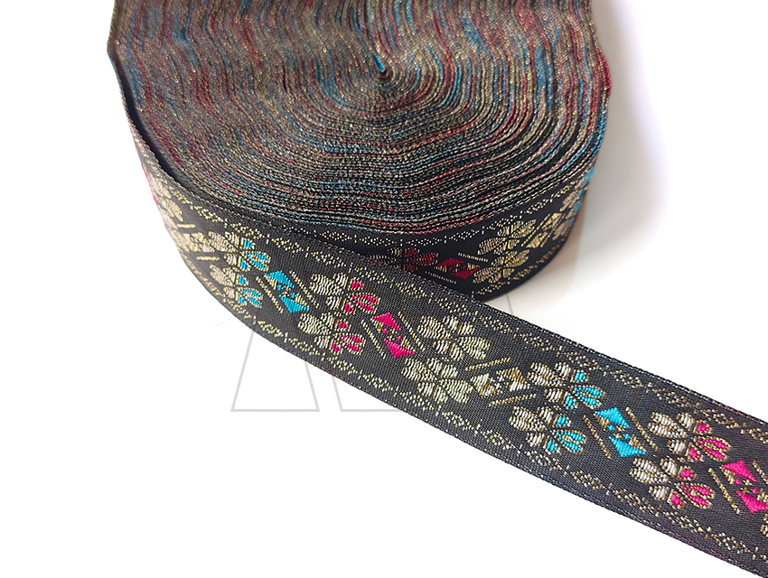 GALON TEJIDO C/LUREX DORADO TREBOLES 25MM X 25YDS APROX
