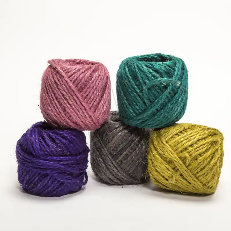 HILO DE YUTE COLOR P/MANUALIDADES X 10UN X 30MTS