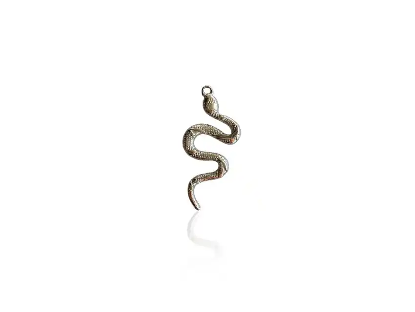 DIJE METALICO NIQUEL SERPIENTE 2,5CM X 4,8CM X 125GRS 30UN APROX