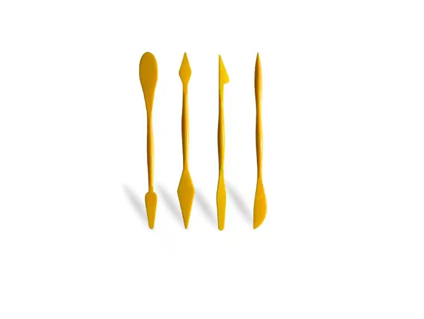 KIT DE ESTECAS DE PLASTICO X 4 PIEZAS