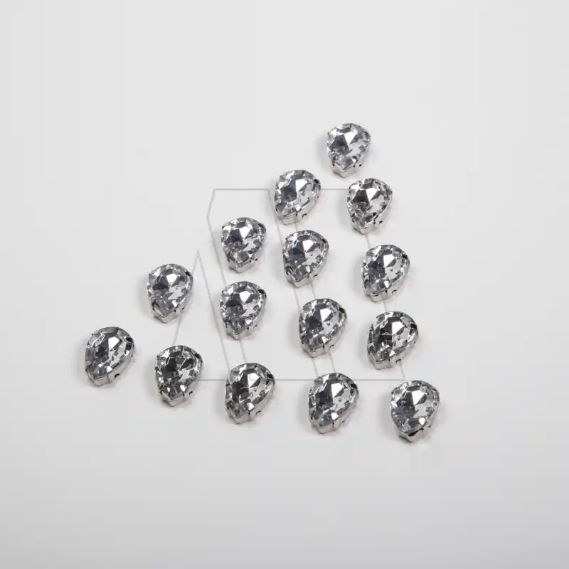 GEMA ENGARZADA P/COSTURA LAGRIMA CHICA 8MM X 13MM X 50UN