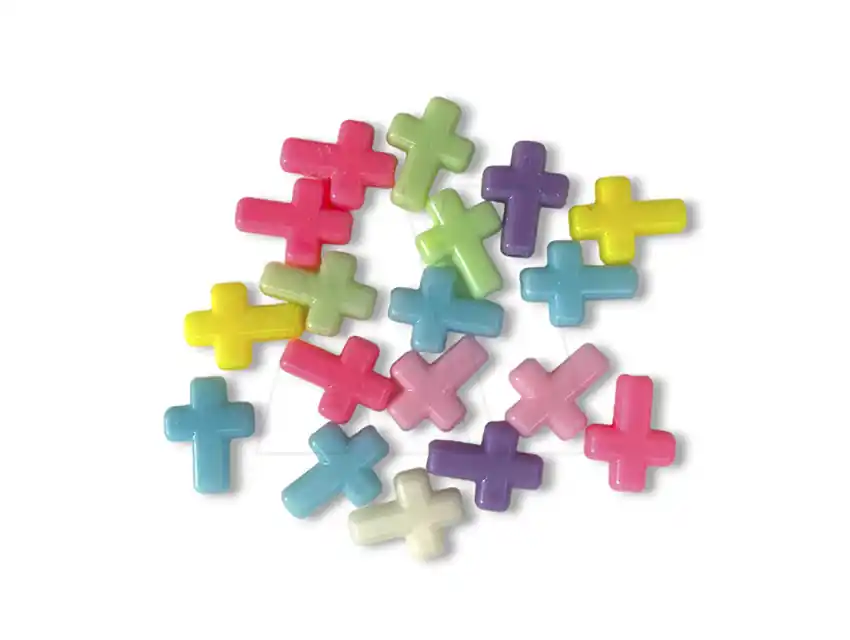 CUENTAS DE PLASTICO CRUCES 15MM X 12MM X 125GRS 