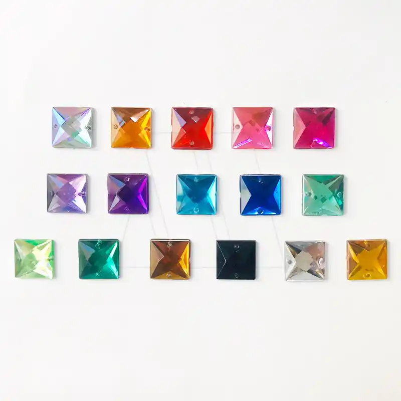 GEMA ACRILICA FACETADA CUADRADA 25MM X 25MM X 100UN