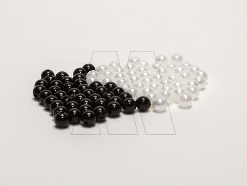 PERLAS BLANCAS-NEGRAS NRO 8 X 25GRS