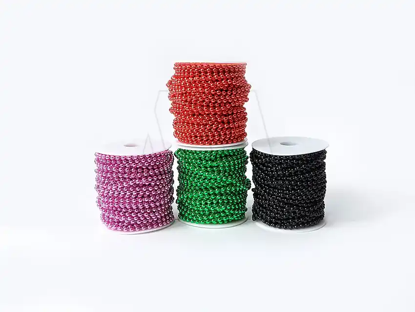 PERLAS METALIZADAS PEGADAS EN ROLLO NRO 4 X 20YDS