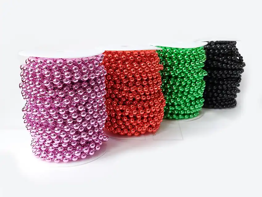 PERLAS METALIZADAS PEGADAS EN ROLLO NRO 8 X 20YDS