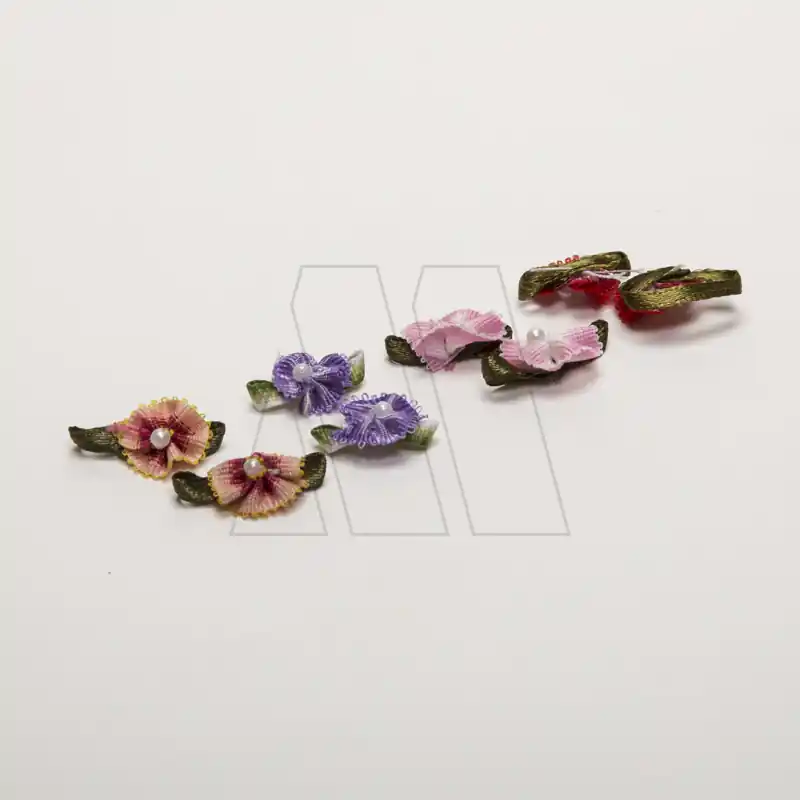 FLOR MULTICOLOR C/PERLA P/LENCERIA X 12UN