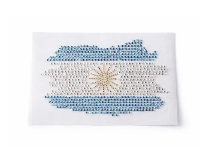 APLIQUE STRASS TERMOPEGABLE BANDERA ARGENTINA 11,5CM X 17CM X UN