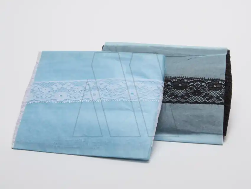 PUNTILLA NYLON 3 CM X 20 MTS